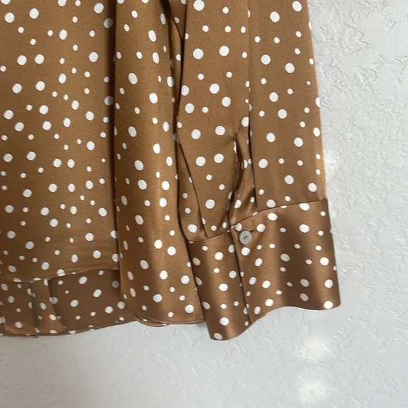 NWT Vince Tossed Dot Button-front Silk Blouse In Brown - Picture 11 of 14